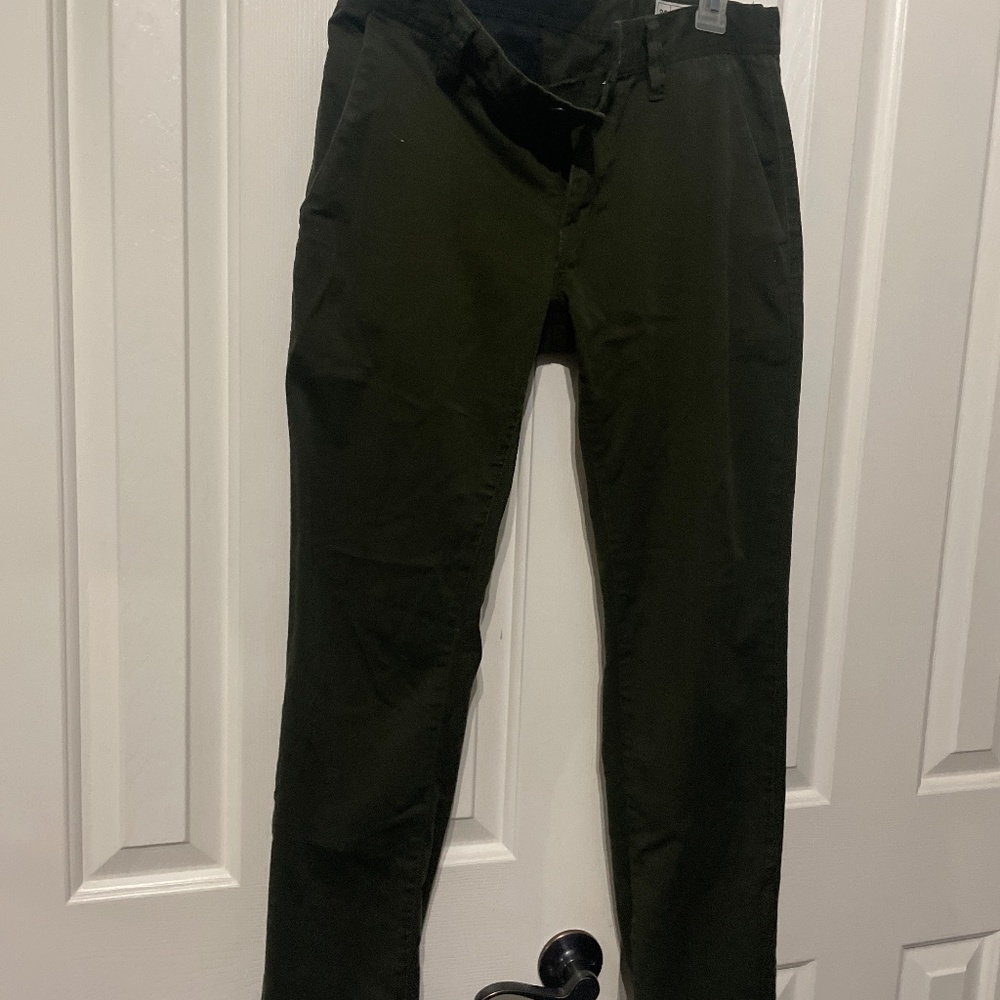 Volcom men size 28